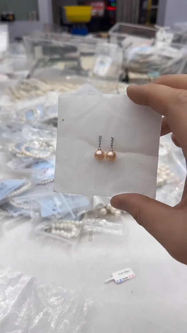 未镶嵌耳饰淡水珍珠9-10mm 中国红耳坠-孤品