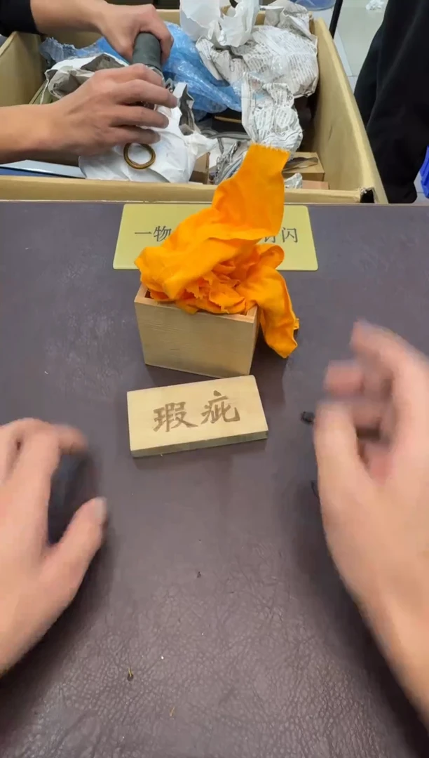 手工艺品琉璃发*车5