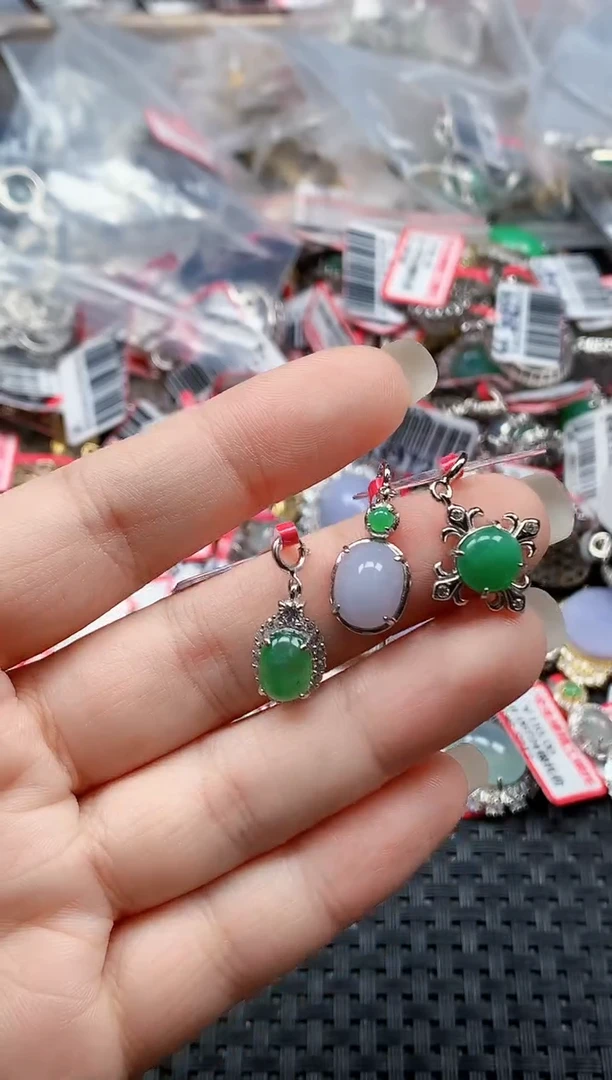 银S925镶嵌戒指翡翠天然A货缅甸翡翠