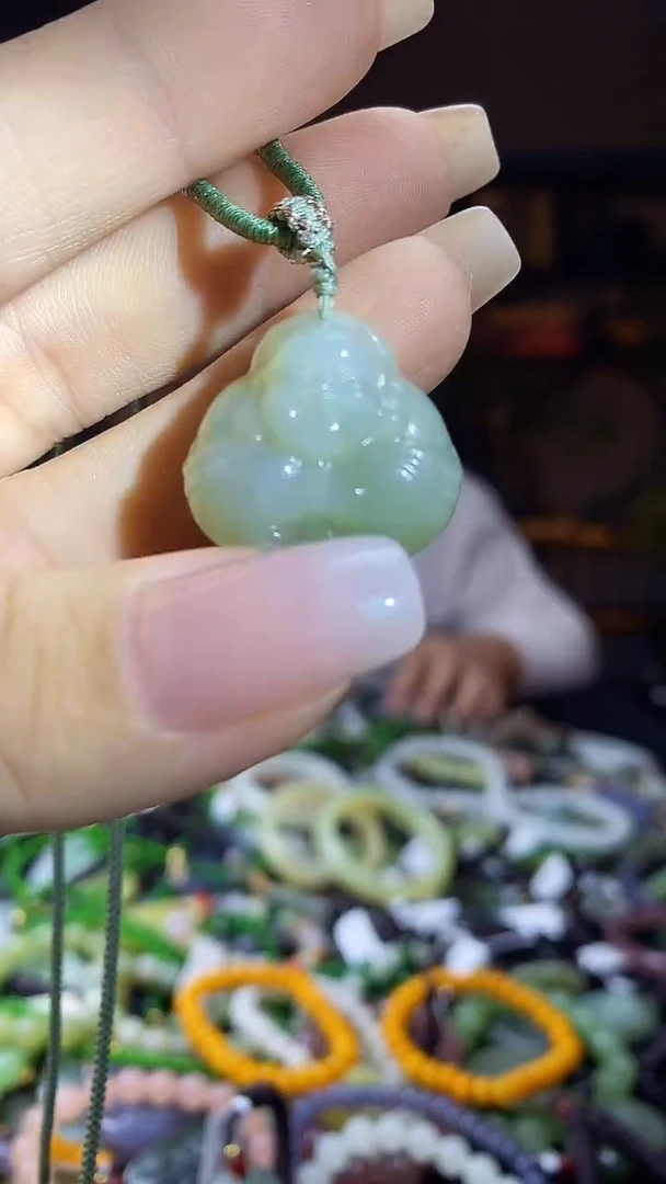 颈饰未镶嵌和田玉多样性发货，拍一发一