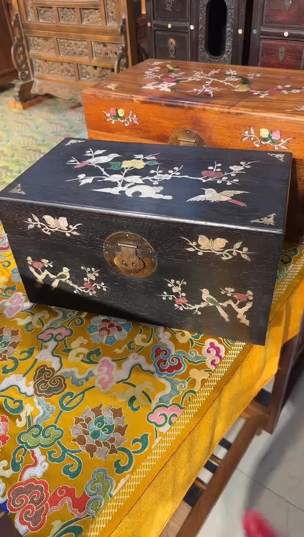 【闪购商品】木木艺40邵氏紫檀山鸟翻盖箱388.888