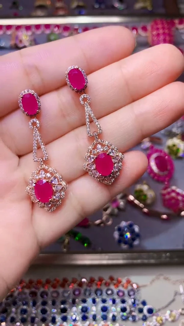 银S925镶嵌耳饰红宝石.....