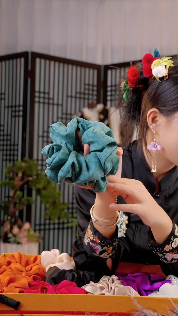 刺绣爱**宝非遗苏绣手工饰品