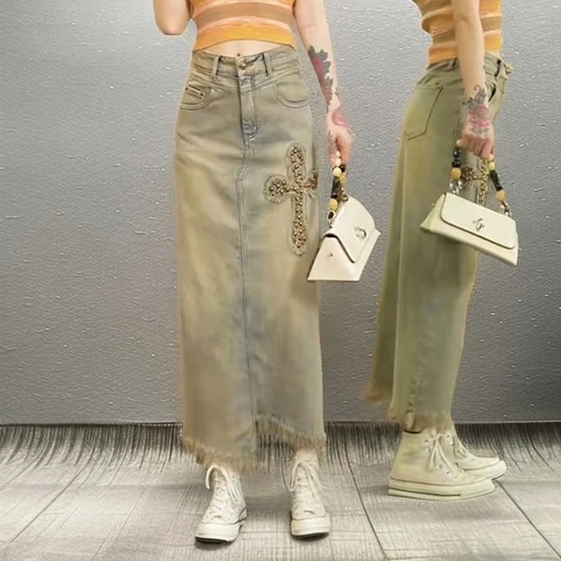 网红同款2025年春装新款流苏毛边水洗牛仔裙女高腰显瘦a字半身裙