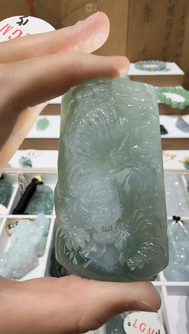 未镶嵌挂件翡翠A货翡翠多样性孤品