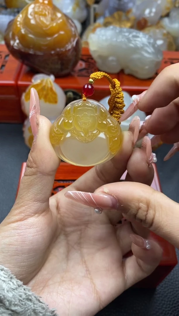 【闪购商品】玛瑙/玉髓挂件未镶嵌00