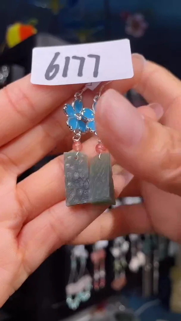 未镶嵌和田玉耳饰喜欢拍