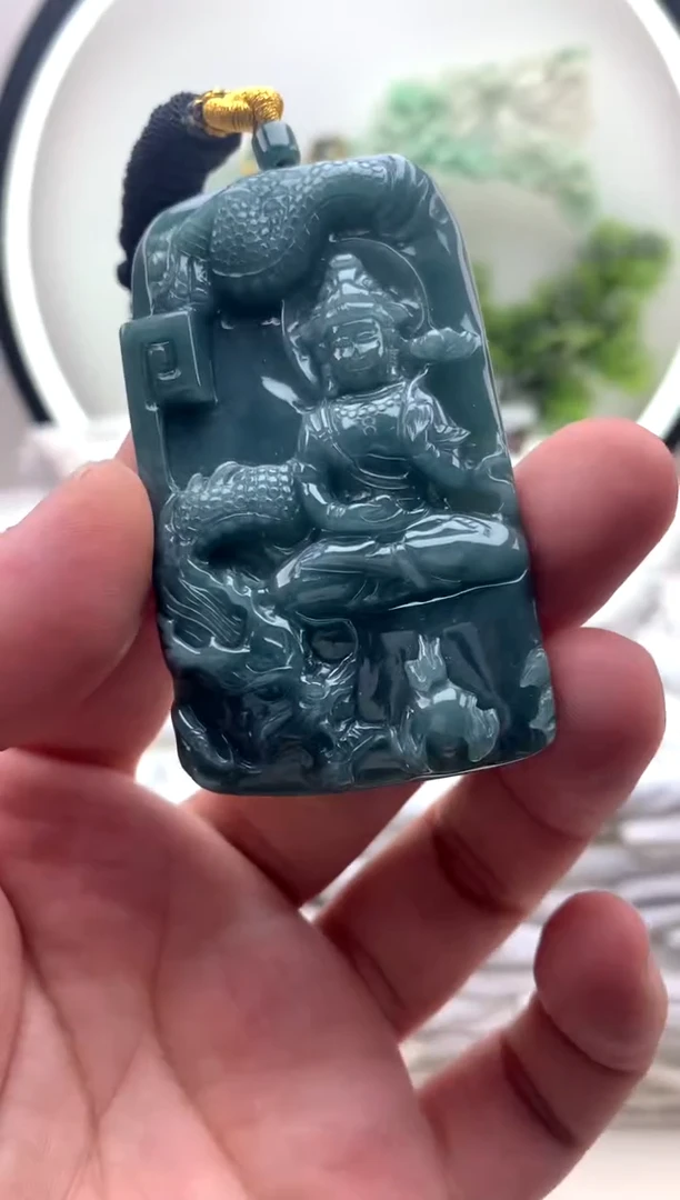 颈饰未镶嵌翡翠大势至