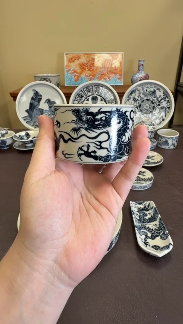 二号釉1351龙纹扳指杯