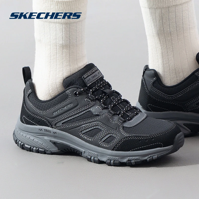 斯凯奇新款女鞋户外鞋官方旗舰黑色休闲鞋减震跑步运动鞋徒步鞋子