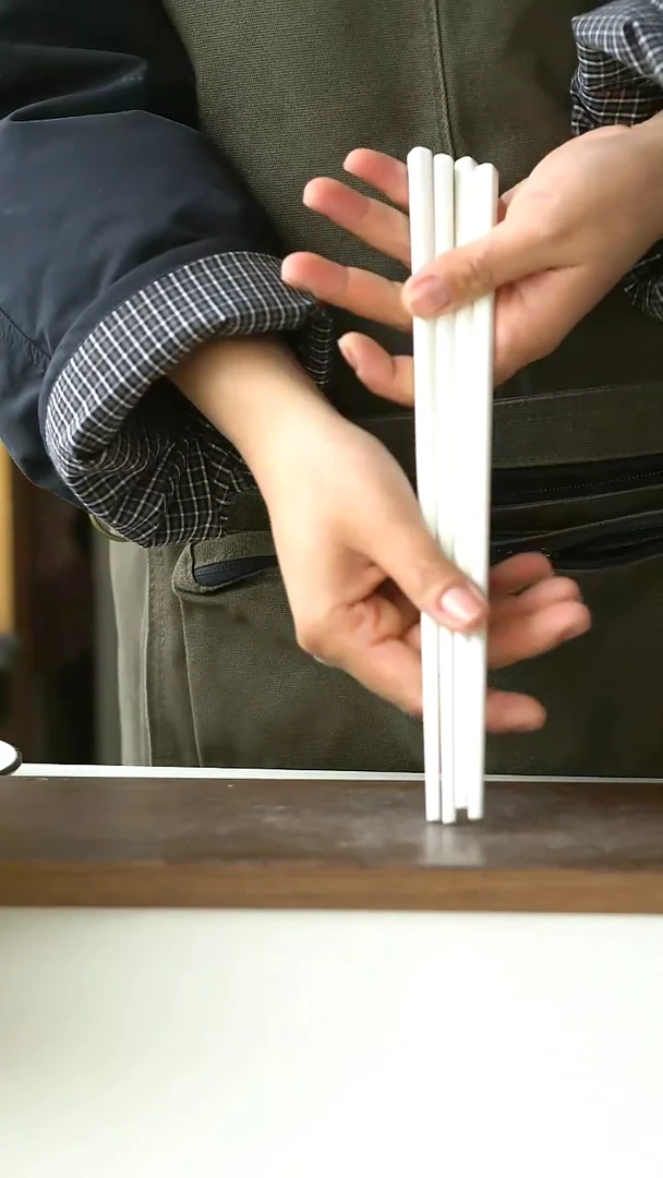 【闪购商品】陶瓷骨瓷筷子2双装@4-2@