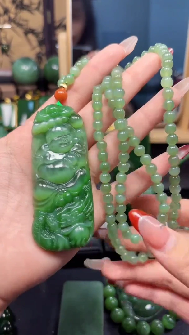 【闪购商品】和田玉（碧玉）吊坠(赠链)未镶嵌1