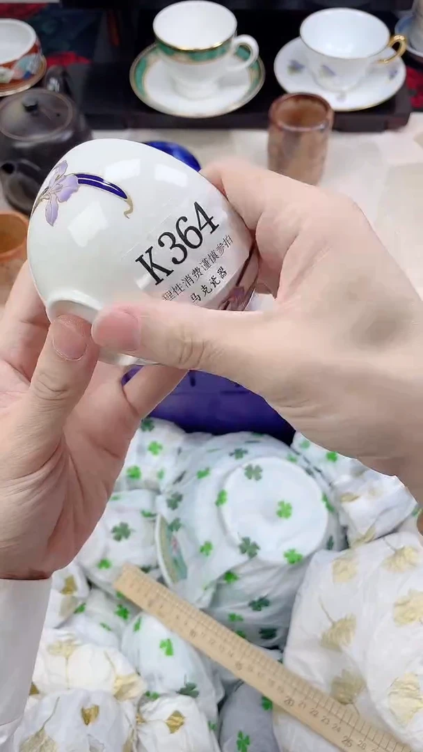 瓷片**                K364