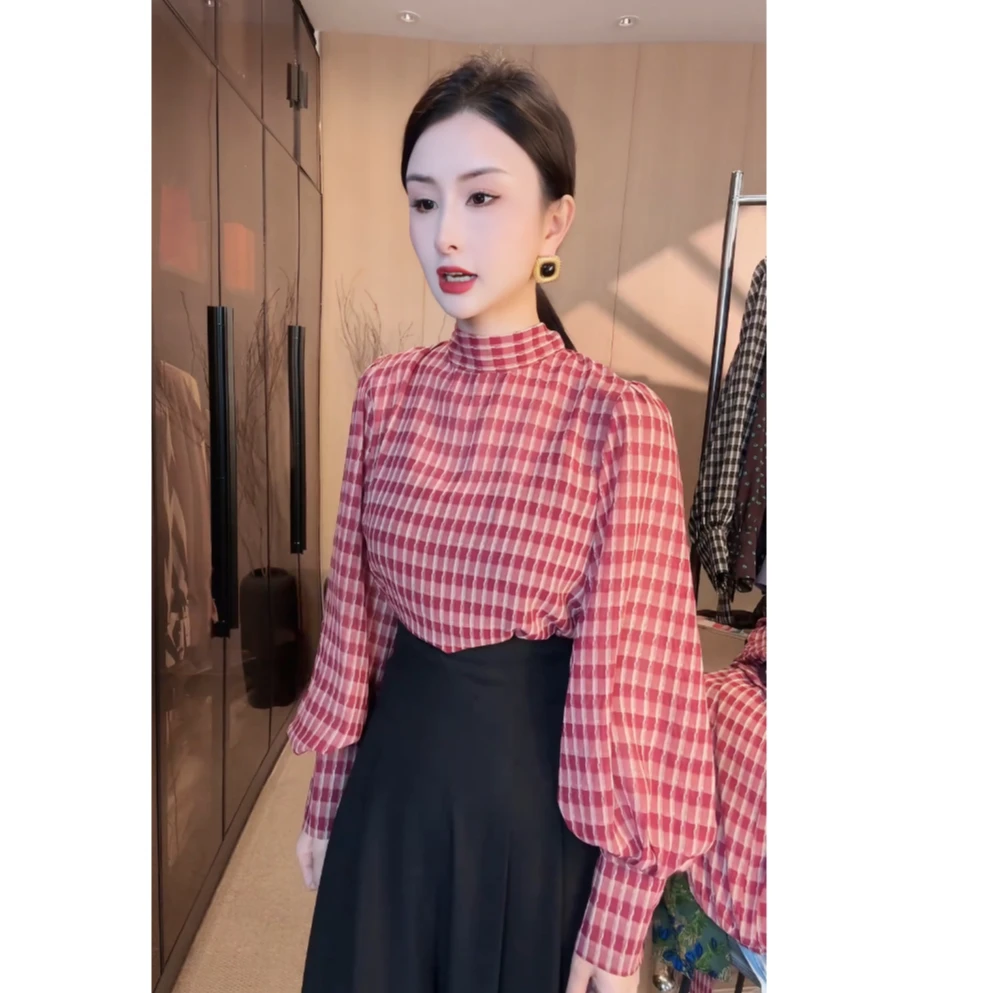 刘欣服饰 2025新款秋装格子系网红长袖气质复古小众时尚上衣1035