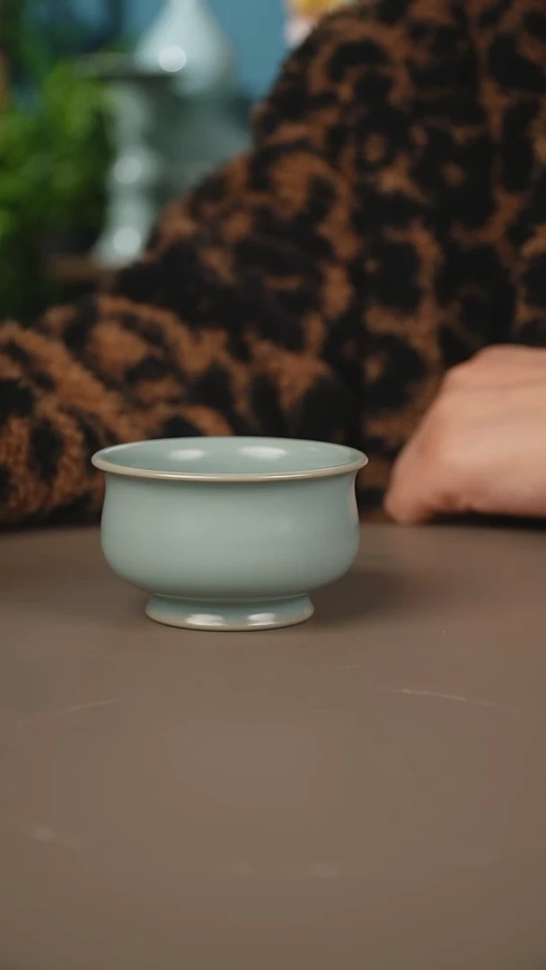 仿古天青炉式杯一级