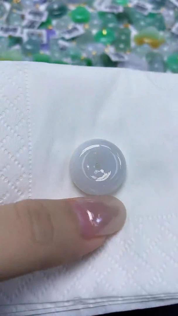 翡翠未镶嵌颈饰天然缅甸翡翠A货