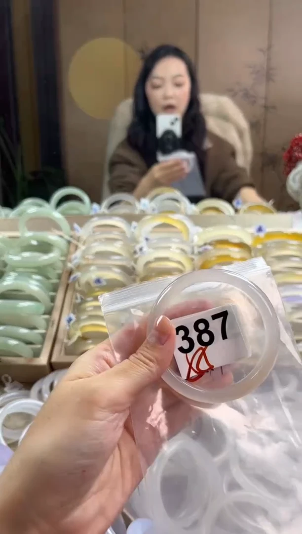 手镯玛瑙/玉髓未镶嵌387