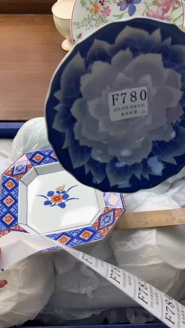 【闪购商品】瓷片----------F780