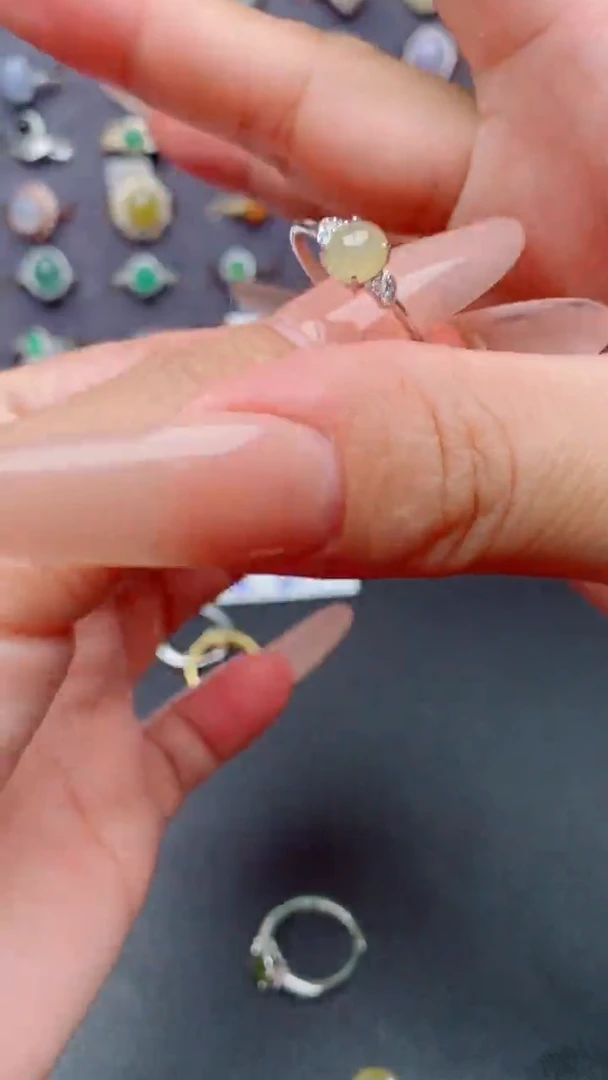 银S925镶嵌戒指翡翠天然A货翡翠111   1 -