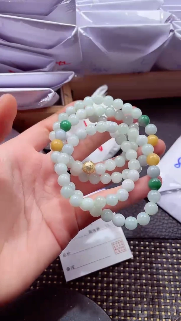 颈饰未镶嵌翡翠 000111