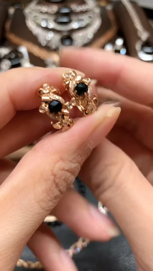 18K金镶嵌翡翠耳饰z185不退换