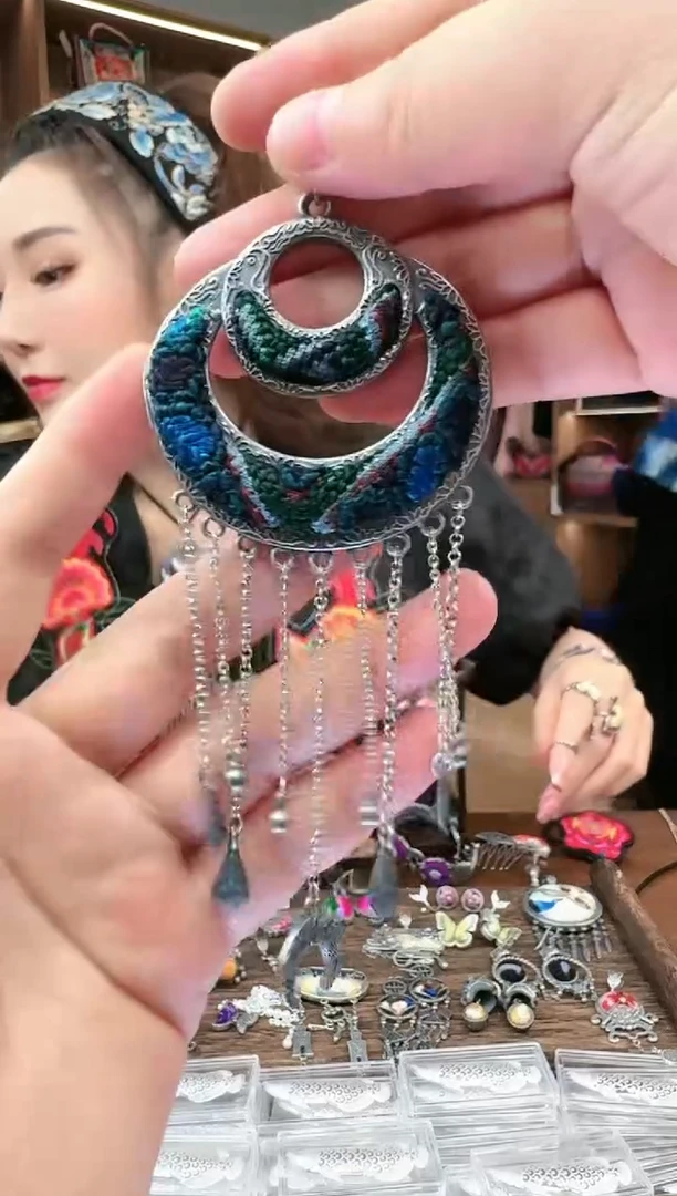 【闪购商品】织绣262黔东南苗族刺绣