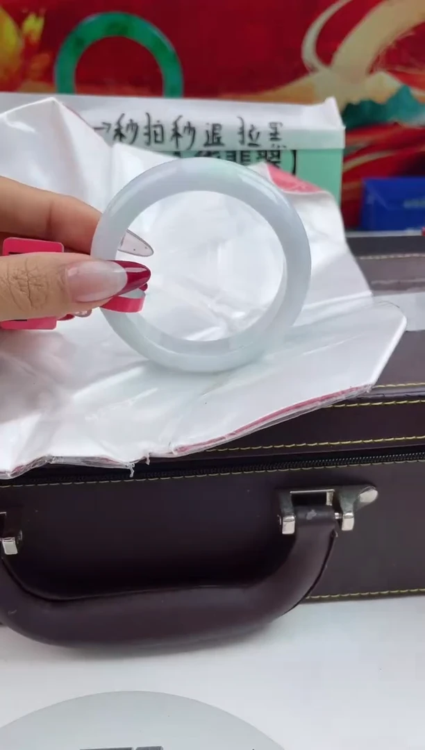 【闪购商品】翡翠手镯未镶嵌22翡翠手镯