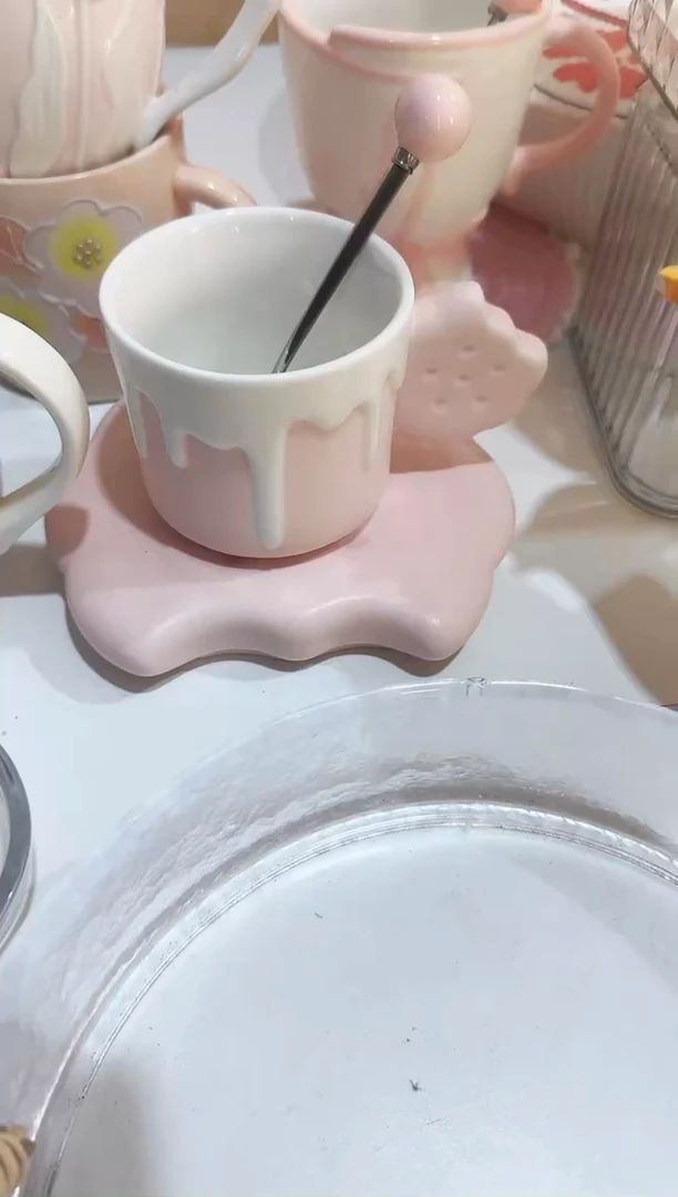 瓷片发货快，质量好，放心拍，水杯