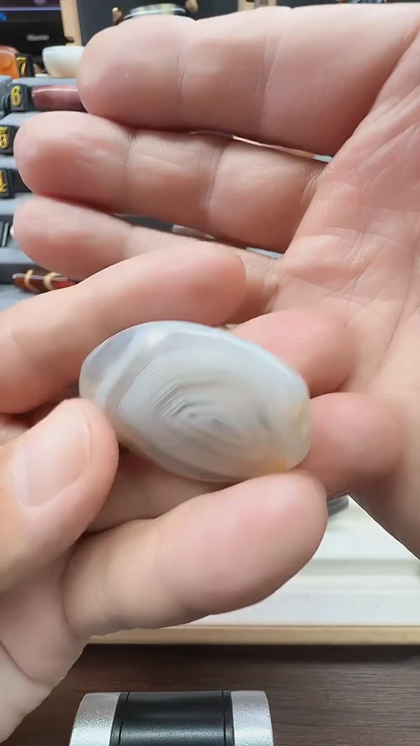 未镶嵌颈饰玛瑙/玉髓玛瑙44*28*11