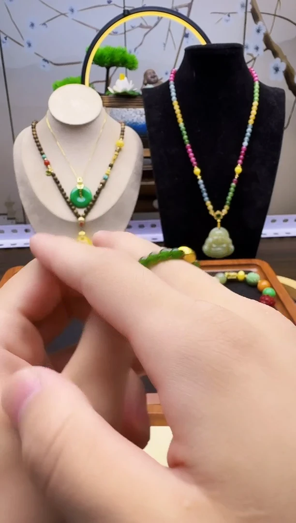 和田玉戒指14K金镶嵌J74