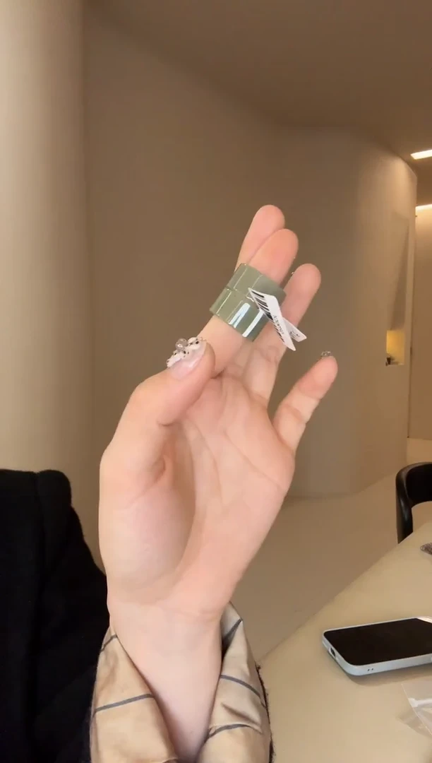 未镶嵌戒指和田玉14码且末蓝直切多样性发其一