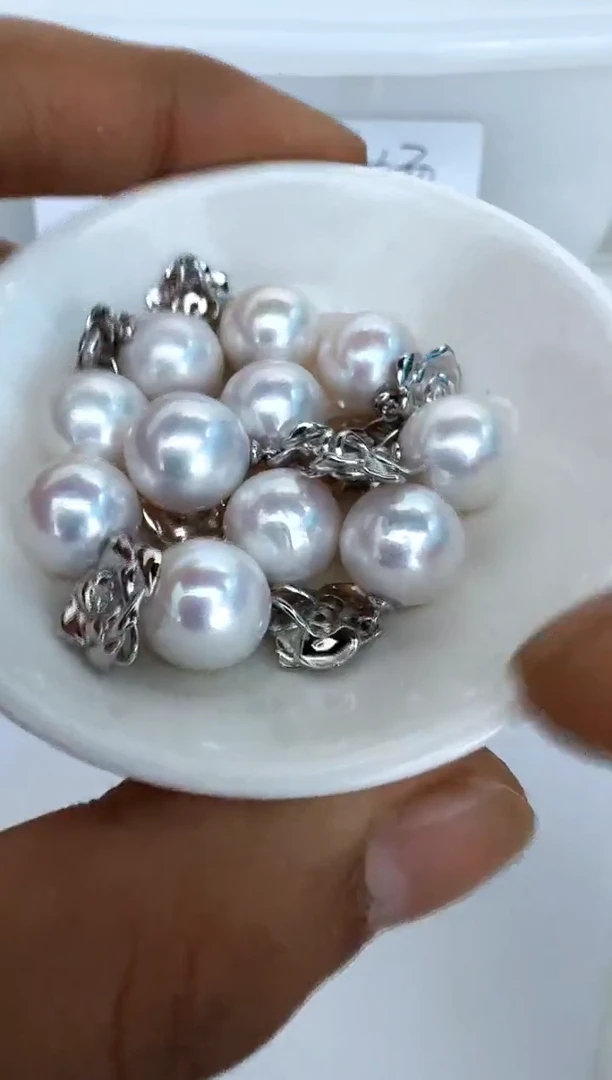 【闪购商品】淡水珍珠颈饰银S925镶嵌发其一