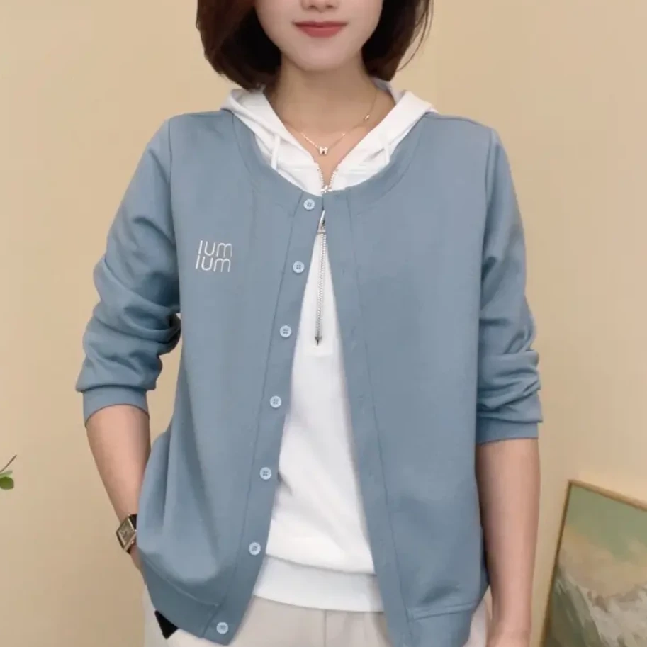 春秋新款时尚洋气连帽卫衣女宽松显瘦百搭减龄假两件休闲开衫上衣