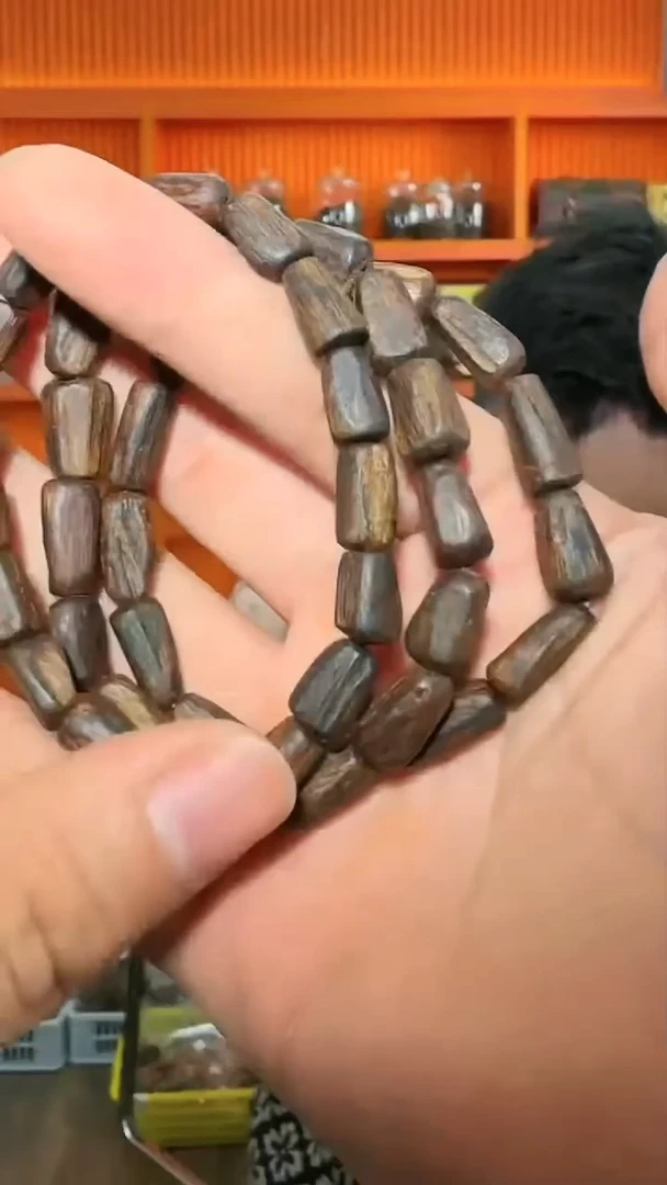 沉香手串137号单圈黑伽罗7g多样性发一