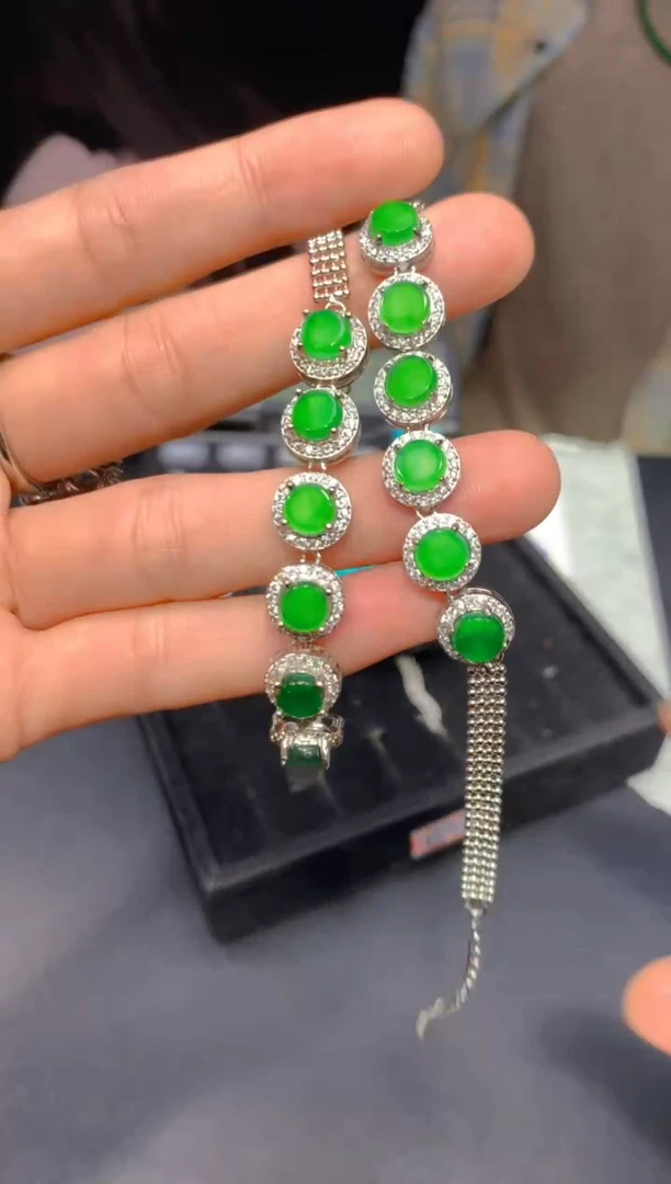 【闪购商品】定制翡翠未镶嵌89多样性发货（发其一）