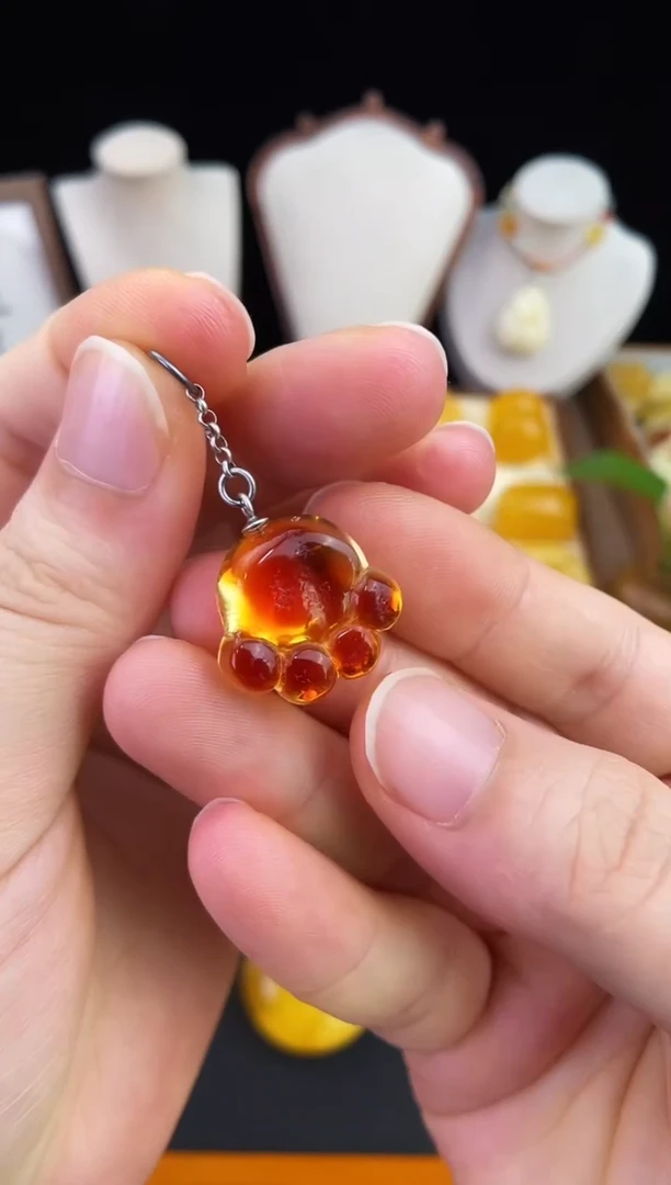 琥珀未镶嵌珠宝奇石柒月