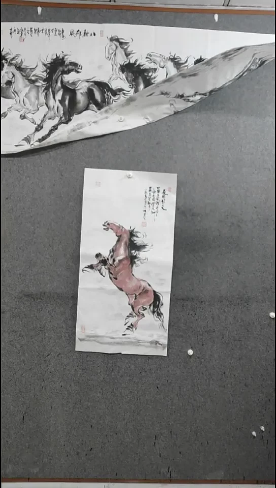 国画水墨写意单骏马图