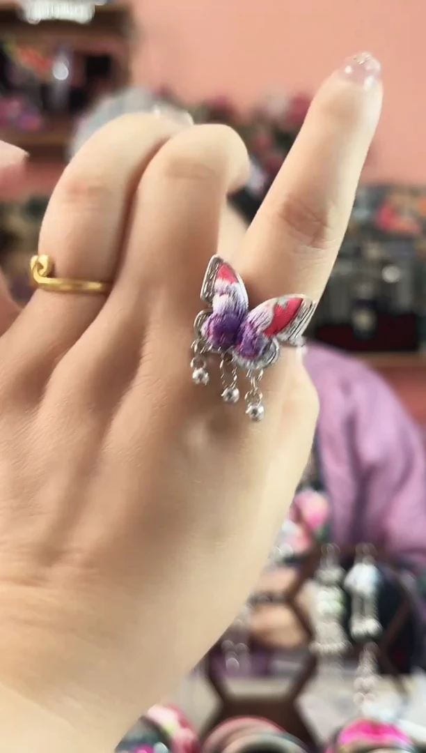 艺枝独绣手工饰品517