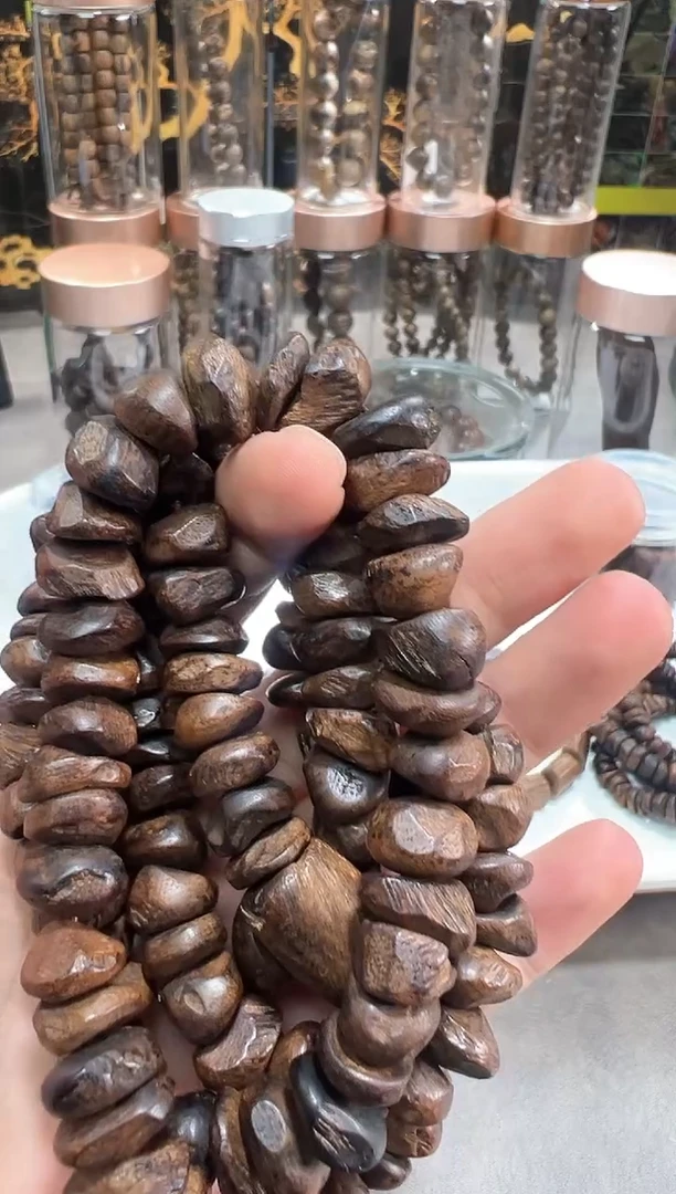 沉香手串茶**光芽庄多样性发一