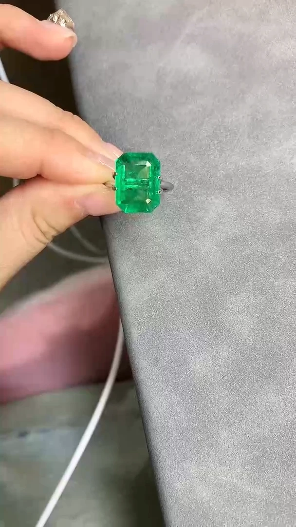 裸石未镶嵌祖母绿祖母绿裸石7.69ct