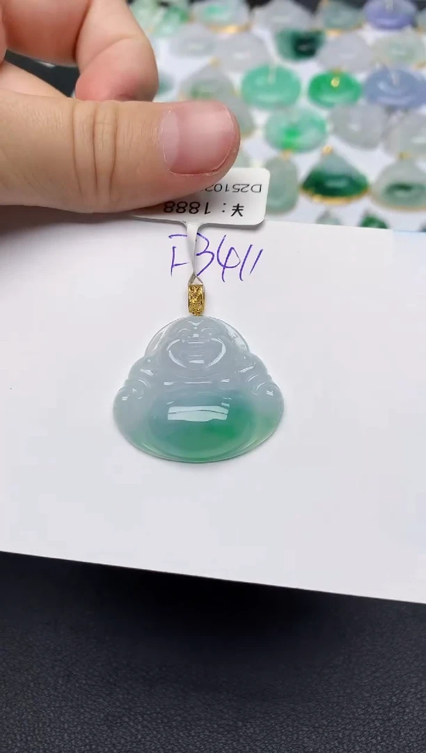 颈饰18K金镶嵌翡翠天然缅甸A货翡翠百元以上9元证书费自理