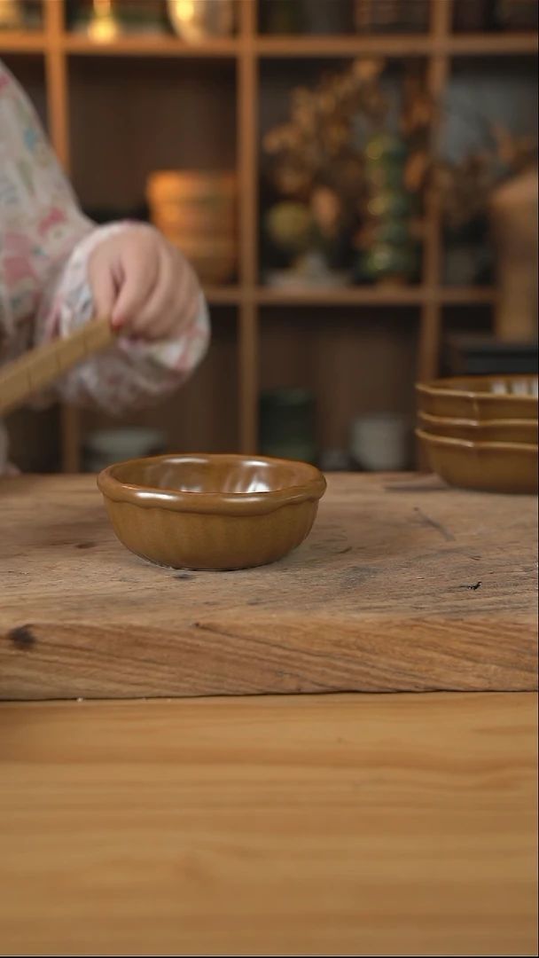 焦糖色的蛋糕米饭碗【壶