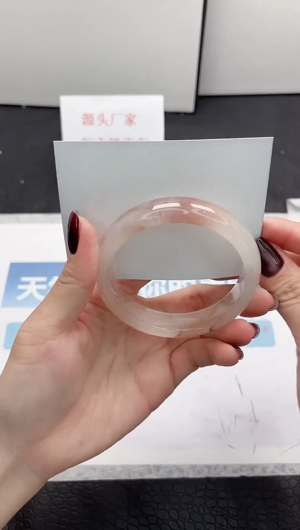 【闪购商品】石英质玉手镯未镶嵌260-58.3