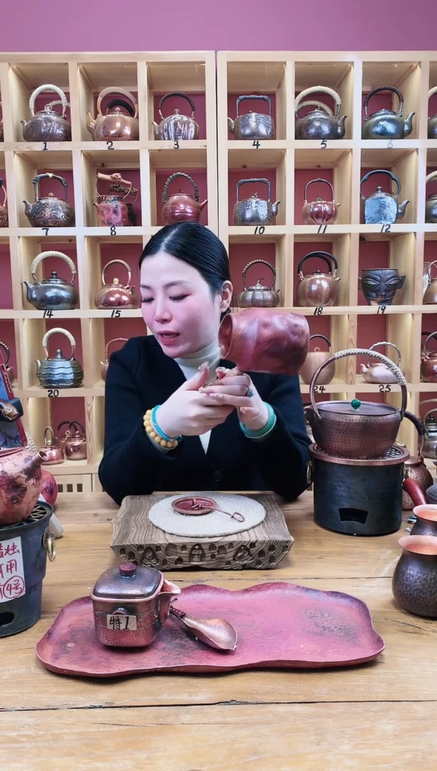 【闪购商品】提梁君子兰提梁一体壶