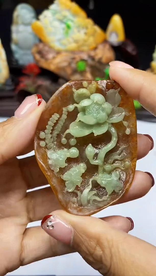 【闪购商品】翡翠颈饰未镶嵌翡翠A货