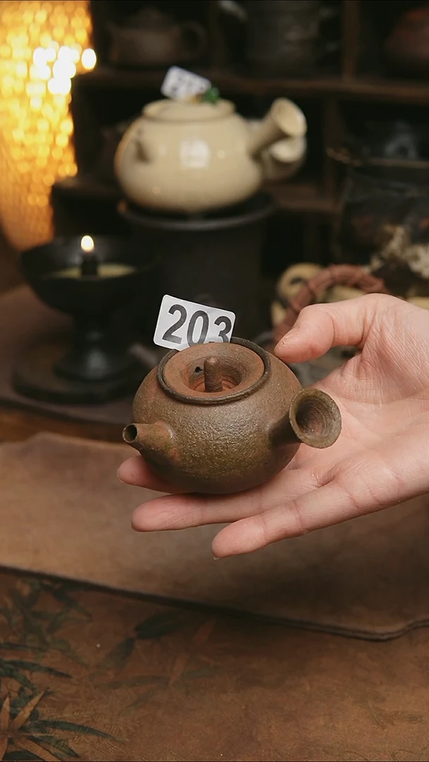 203号紫砂全手工侧把茶壶满容95毫升