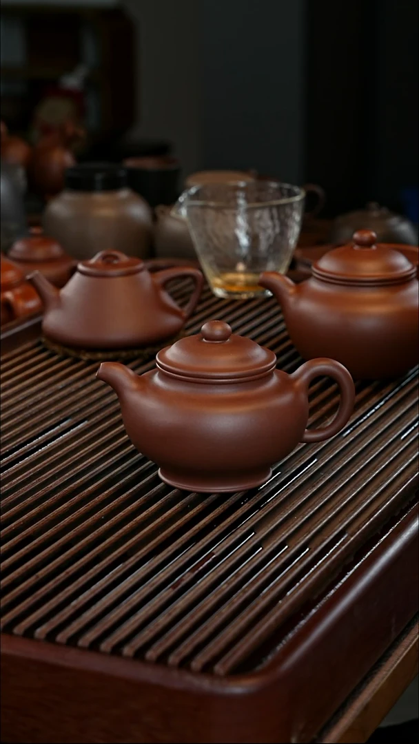 茶壶紫砂掇只 原矿底槽清 约260cc