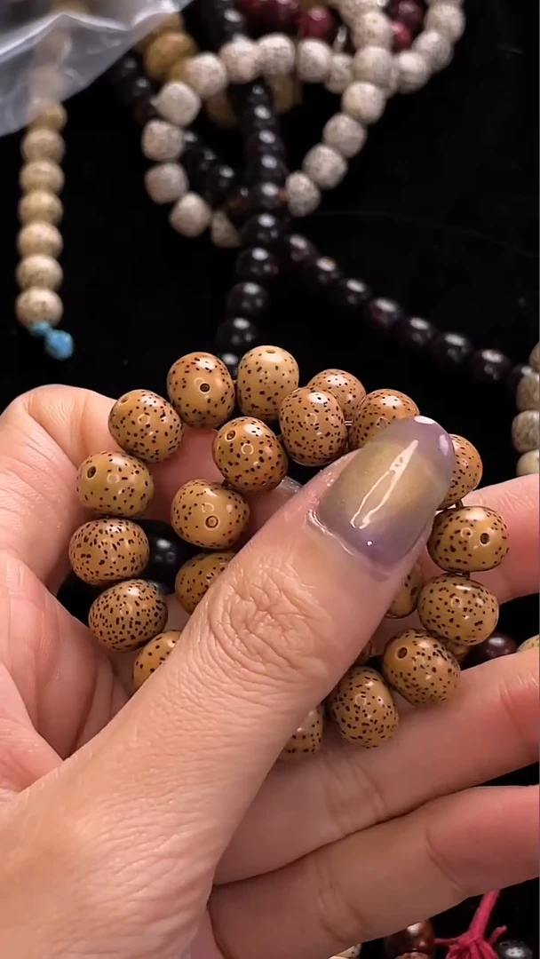 手串星月菩提精工级粉皮苹果珠10*8手串