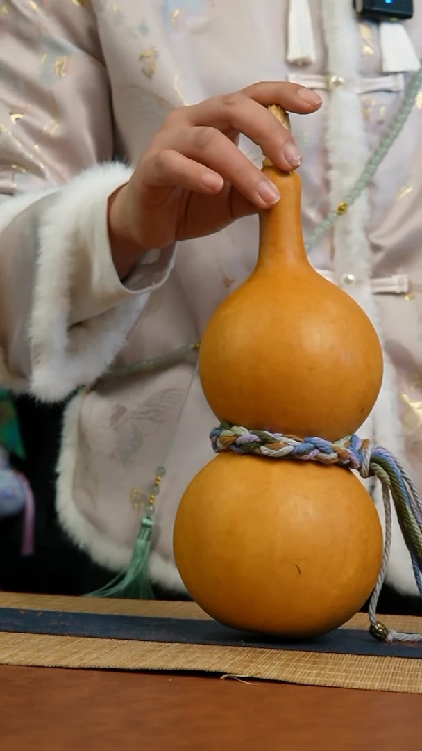 630号 天然热水酒葫芦 一物一拍（有瑕介意勿拍）