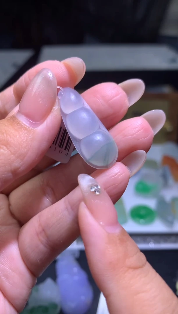 【闪购商品】定制翡翠未镶嵌毛货
